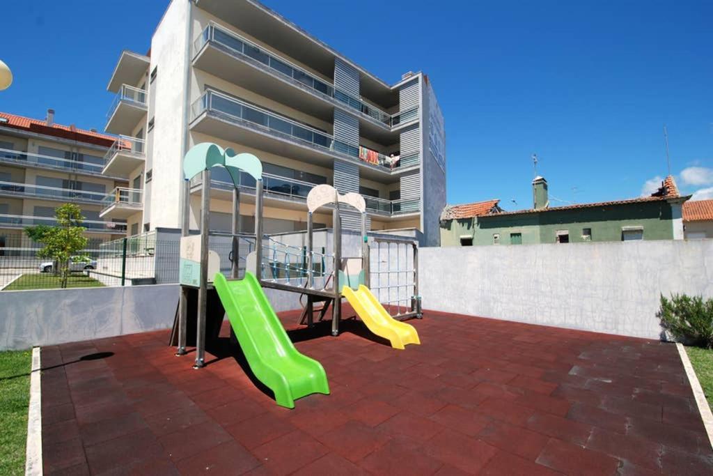 Parasol Appartment Sao Martinho do Porto Exterior photo
